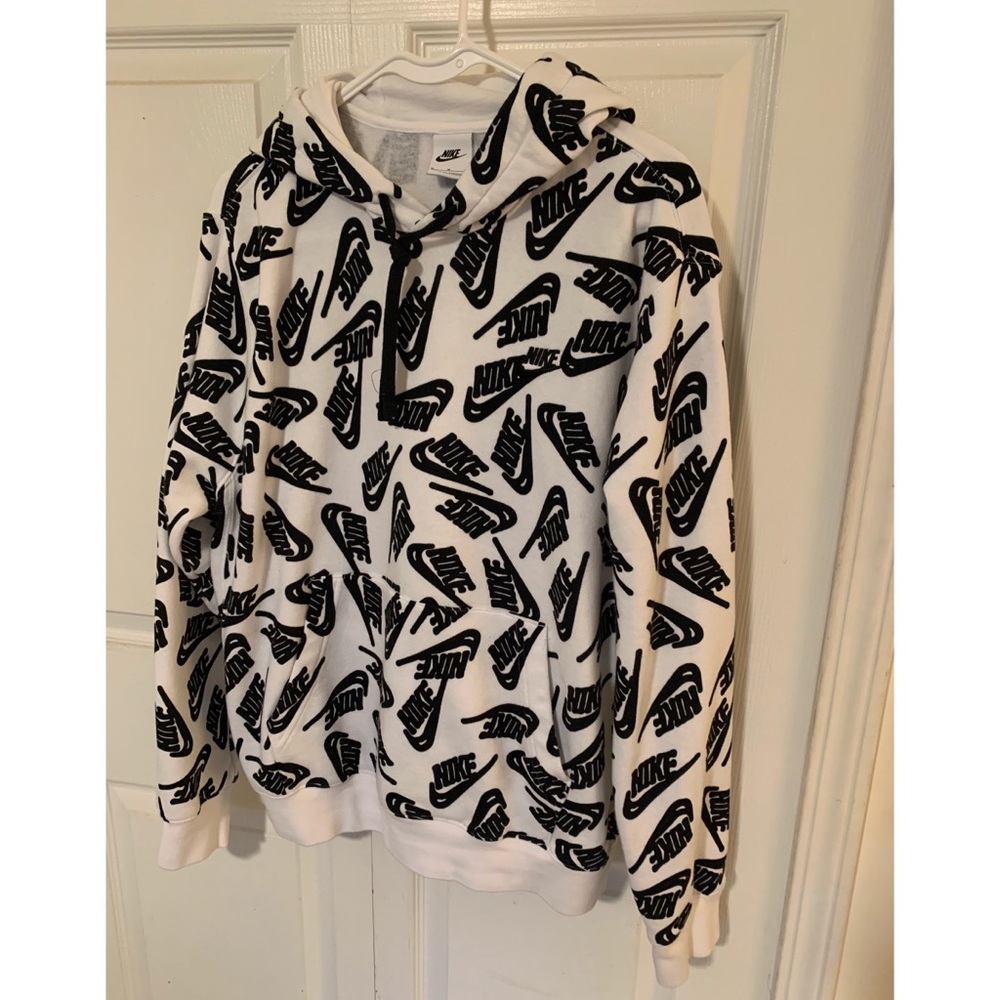 Nike hoodie